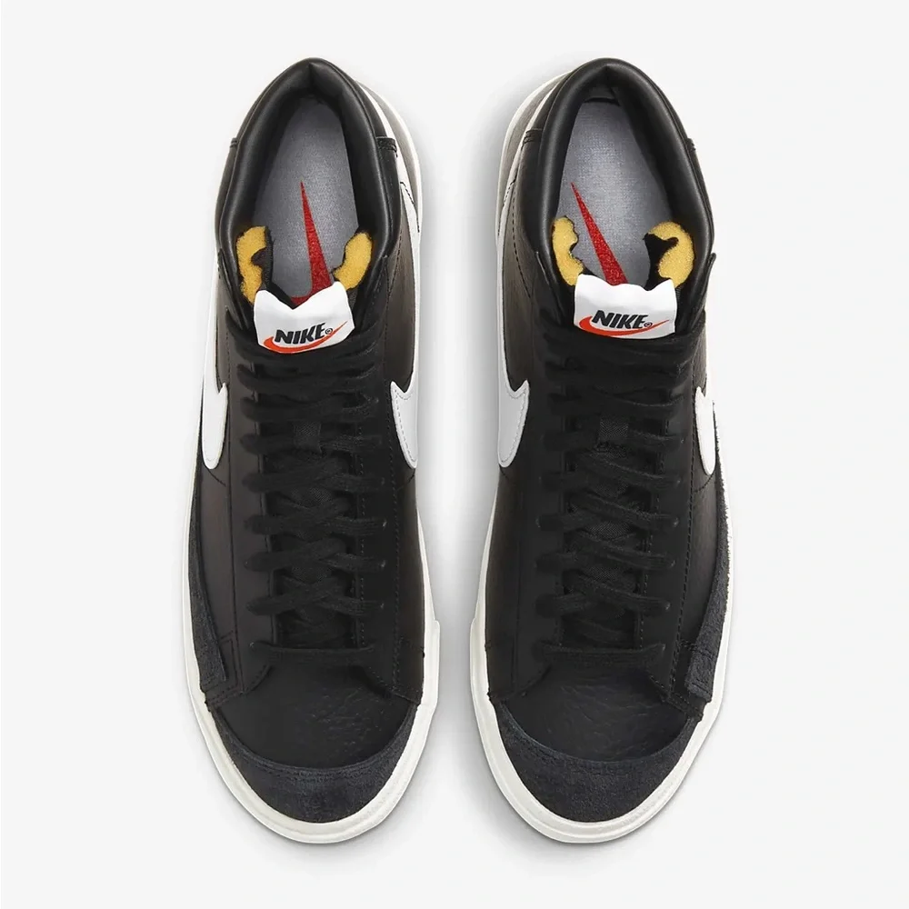 Nike Blazer Mid '77 Vintage Sneakers - Picture 5 of 5